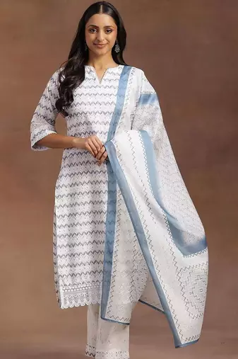 women printed regular kurta with trousers & with dupatta