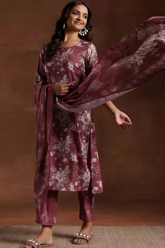 women floral printed regular kurta with trousers & with dupatta