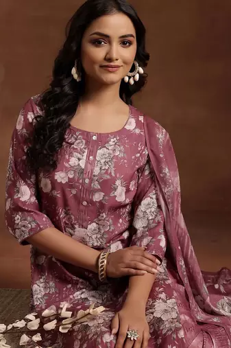 women floral printed regular kurta with trousers & with dupatta