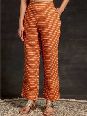 women floral printed regular sequinned kurta with trousers & with dupatta 4