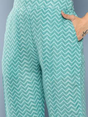 women ethnic motifs printed regular thread work kurta with trousers & with dupatta 6