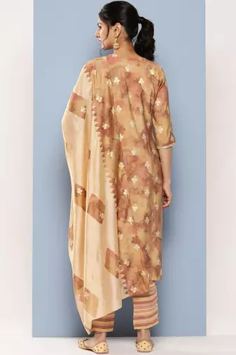 women ethnic motifs printed regular sequinned kurta with trousers & with dupatta