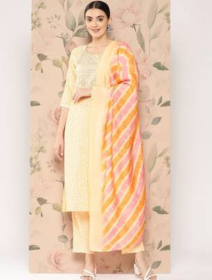 women ethnic motifs printed regular thread work kurta with trousers & with dupatta 1