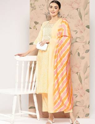 women ethnic motifs printed regular thread work kurta with trousers & with dupatta 2