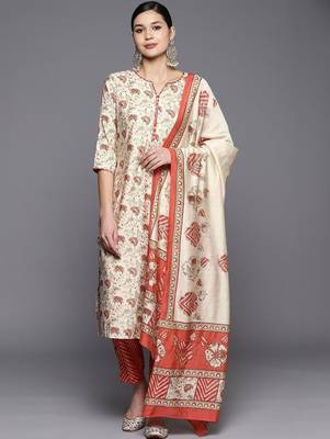 women floral printed regular kurta with trousers & with dupatta 1