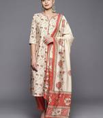 women floral printed regular kurta with trousers & with dupatta