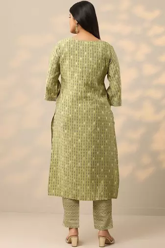 women printed regular thread work kurta with trousers