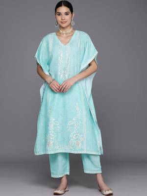 women floral printed regular thread work kurta with trousers 1