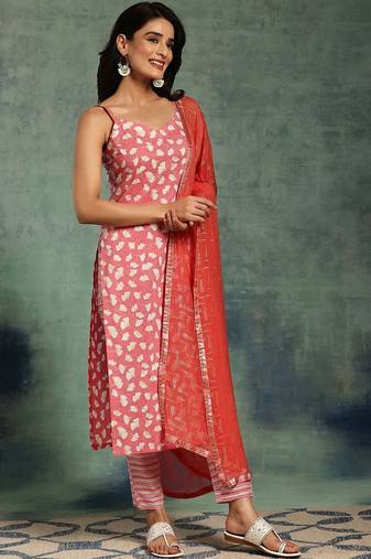 women ethnic motifs printed regular kurta with trousers & with dupatta