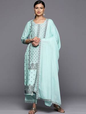 women ethnic motifs printed regular kurta with trousers & with dupatta 1