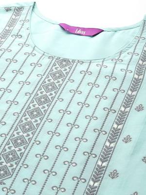 women ethnic motifs printed regular kurta with trousers & with dupatta 5