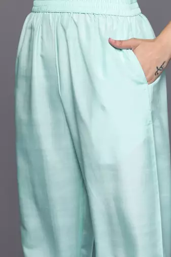 women ethnic motifs printed regular kurta with trousers & with dupatta