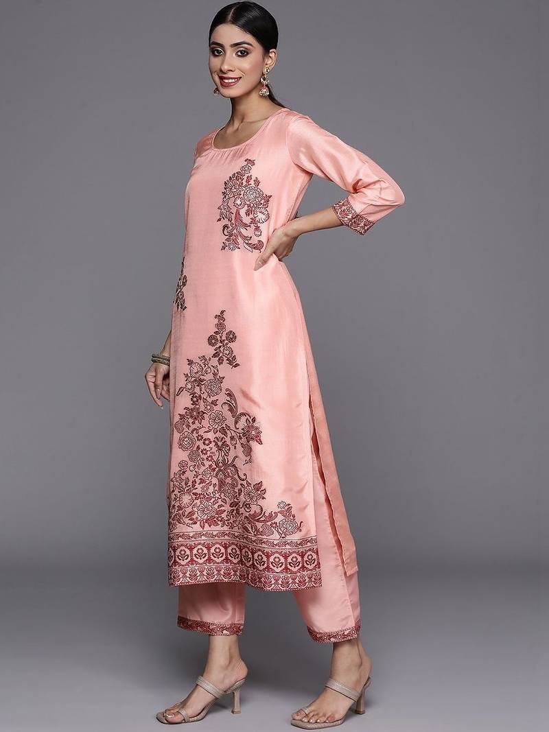 women ethnic motifs embroidered regular thread work kurta with trousers & with dupatta
