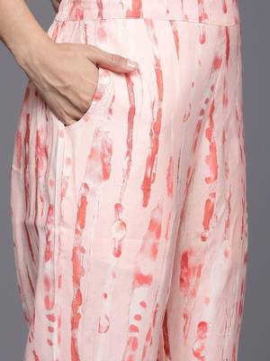 women printed regular thread work kurta with trousers & with dupatta 5