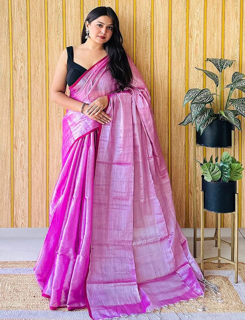 Pink women tissue saree with blouse piece