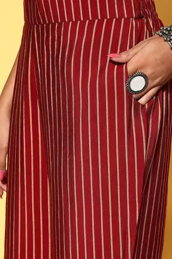 women ethnic motifs printed regular thread work kurta with trousers & with dupatta