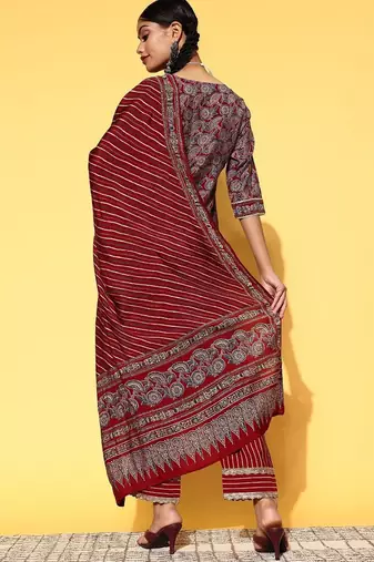 women ethnic motifs printed regular thread work kurta with trousers & with dupatta