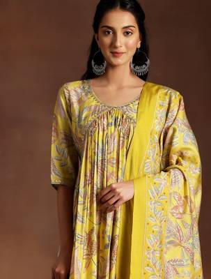 women floral printed tiered sequinned kurta with trousers & with dupatta 7