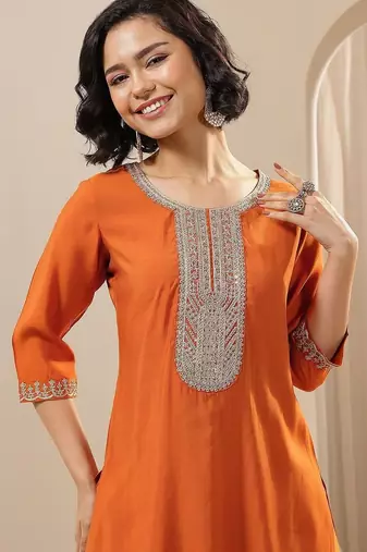 women ethnic motifs embroidered kurta with harem pants & dupatta