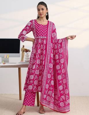 libas fuchsia pink floral print a-line suit set with dupatta 1