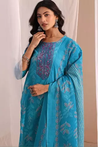women ethnic motifs printed regular thread work kurta with palazzos & with dupatta