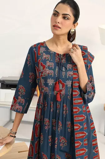 women ethnic motifs printed empire kurta with trousers