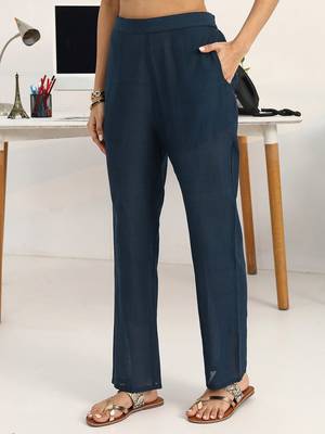 women ethnic motifs printed empire kurta with trousers 7