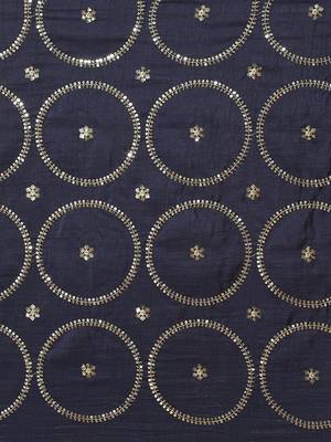 Navy blue navy blue embellished silk blend saree 4