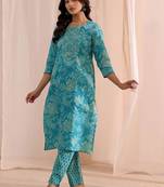 women floral printed regular kurta with trousers & with dupatta