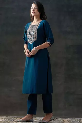 floral yoke design sequinned straight kurta with trousers & dupatta