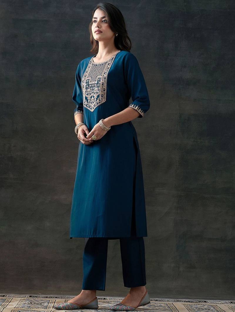 floral yoke design sequinned straight kurta with trousers & dupatta