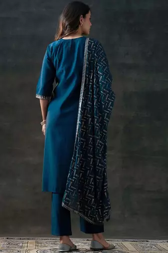 floral yoke design sequinned straight kurta with trousers & dupatta