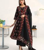 women ethnic motifs printed regular cotton blend kurta with trousers & with dupatta