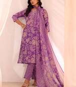 women floral printed regular kurta with trousers & with dupatta