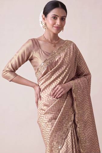 Rose woven design zari silk blend banarasi saree