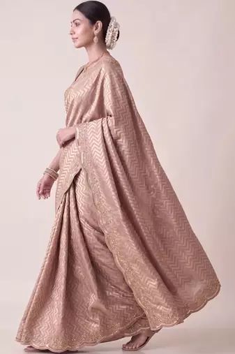 Rose woven design zari silk blend banarasi saree