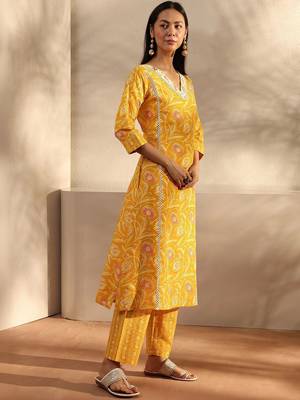 libas yellow floral printed cotton a-line suit set with dupatta 5