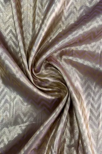 Rose woven design zari silk blend banarasi saree