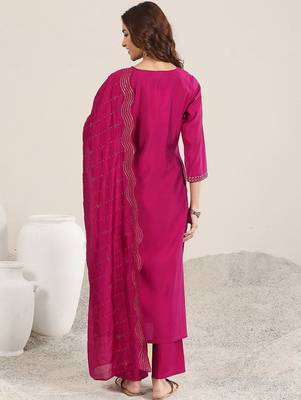 ethnic motifs yoke design sequinned v-neck straight kurta with trousers & dupatta 5
