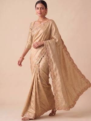 Gold woven design zari silk blend banarasi saree 3