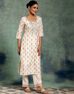 white floral printed thread work straight kurta with palazzos & dupatta 6