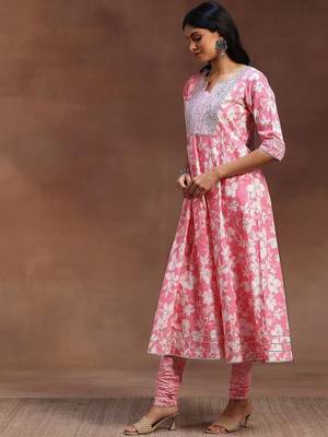 womens pink printed cotton anarkali kurta with churidar & dupatta 5