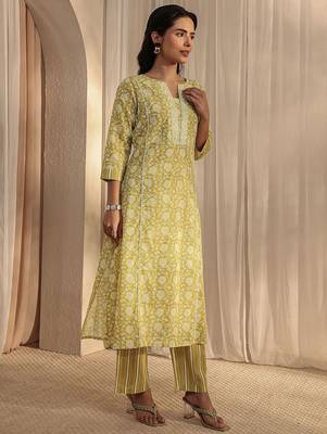 libas lime green floral printed cotton a-line suit set with dupatta 4