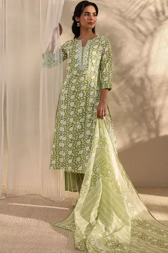 libas green floral printed cotton a-line suit set with dupatta