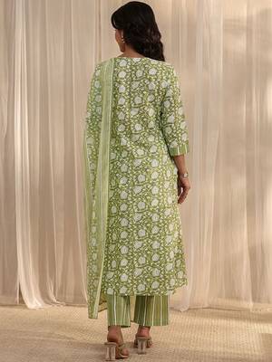 libas green floral printed cotton a-line suit set with dupatta 6