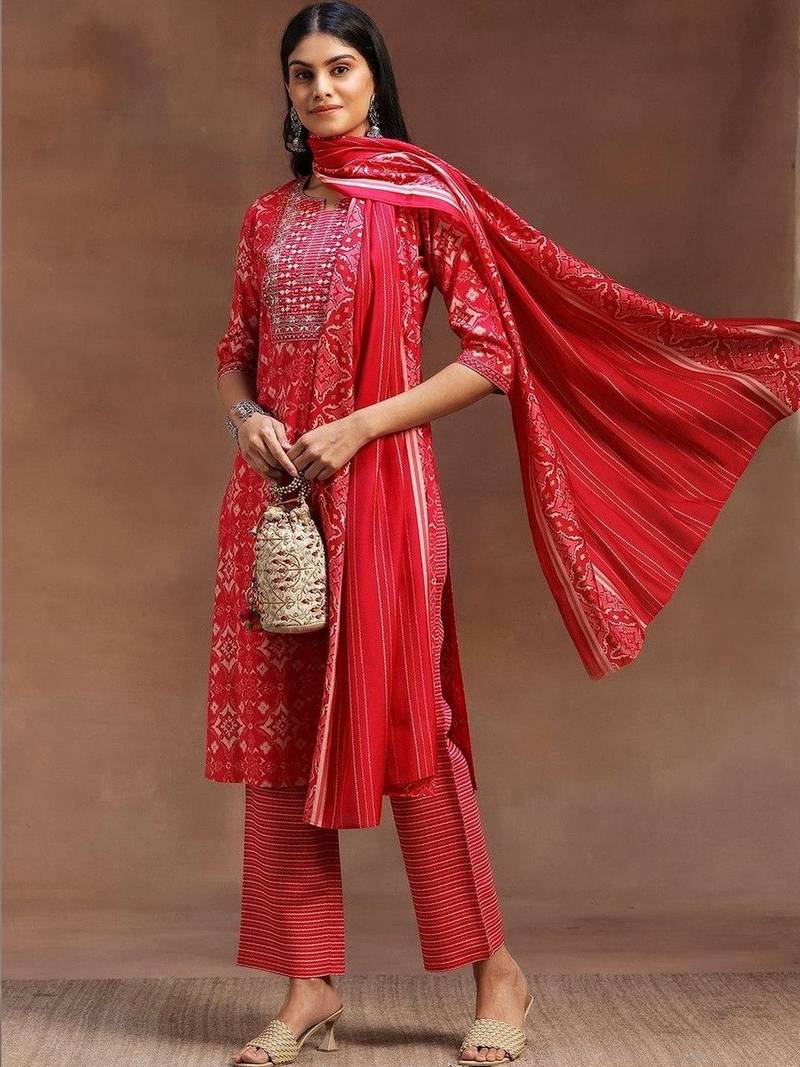women printed regular mirror work kurta with trousers & with dupatta