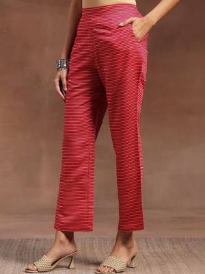 women printed regular mirror work kurta with trousers & with dupatta 3