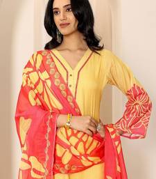 floral printed v-neck kurta with trousers and dupatta