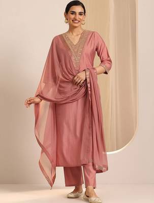 floral yoke design sequinned v-neck straight kurta with trousers and dupatta 1