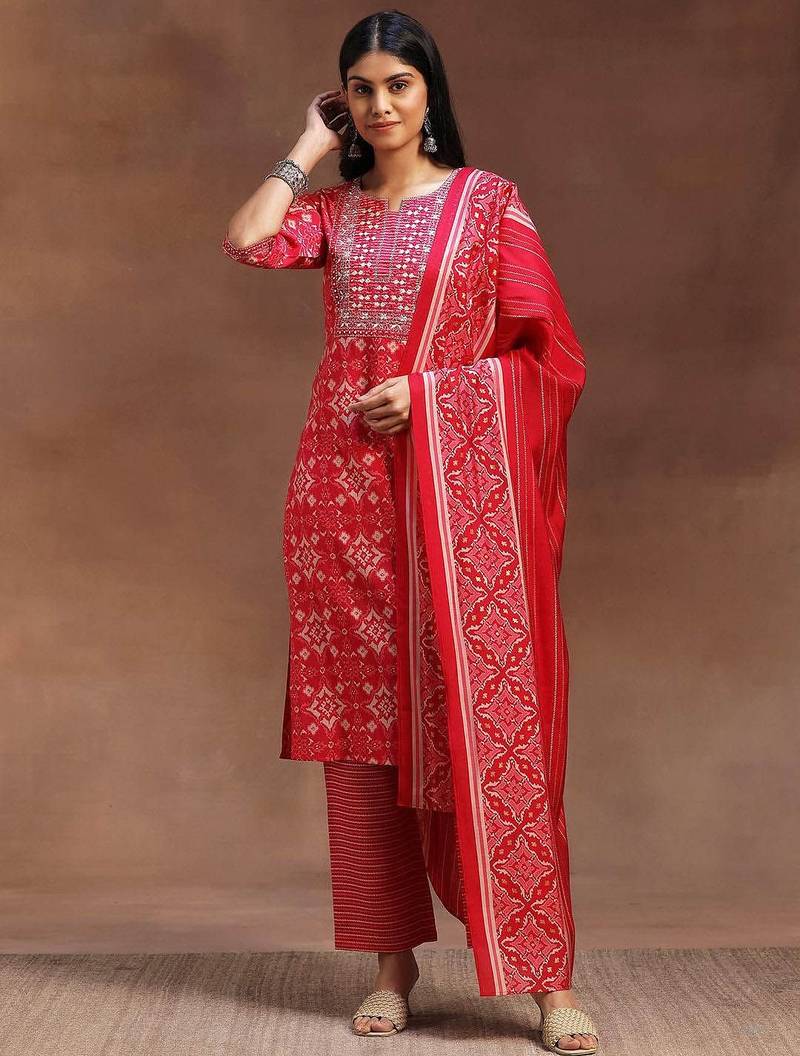 ethnic motifs printed notch neck mirror work straight kurta with trousers & dupatta